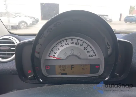 2015 Smart Fortwo Passion/Pure из США, поврежденный, VIN WMEEJ3BA1FK810942